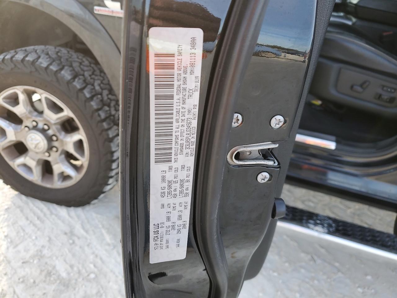 2018 RAM 2500 - Image 12