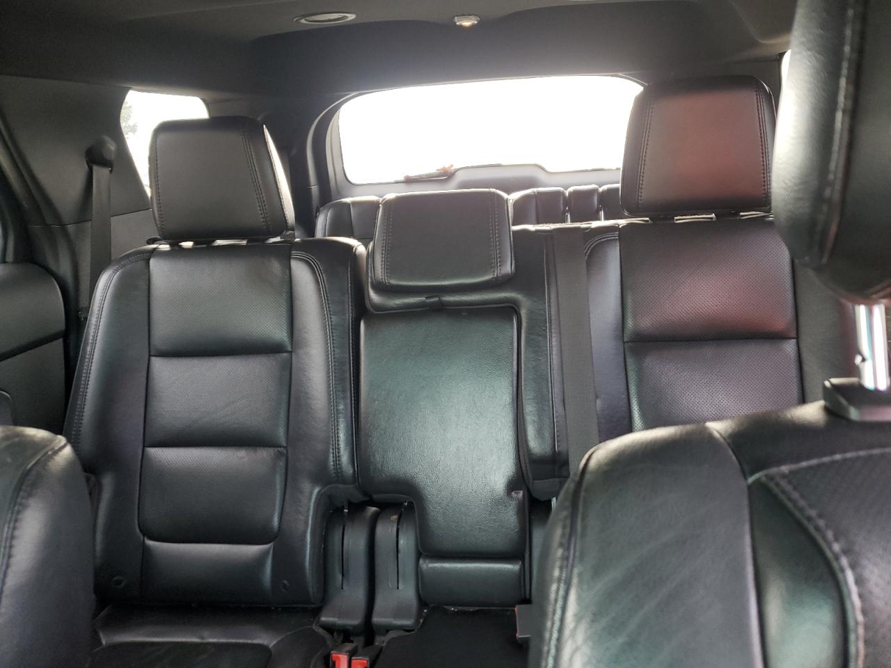 2011 Ford Explorer - Image 10