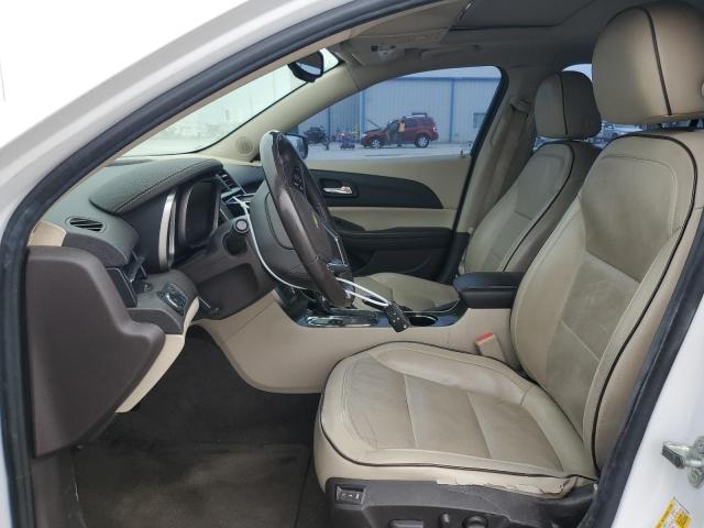 Sedans CHEVROLET MALIBU 2015 White