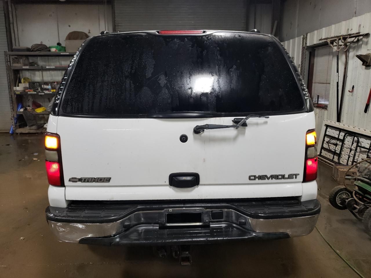 2004 Chevrolet Tahoe - Image 6