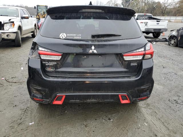  MITSUBISHI OUTLANDER 2021 Czarny