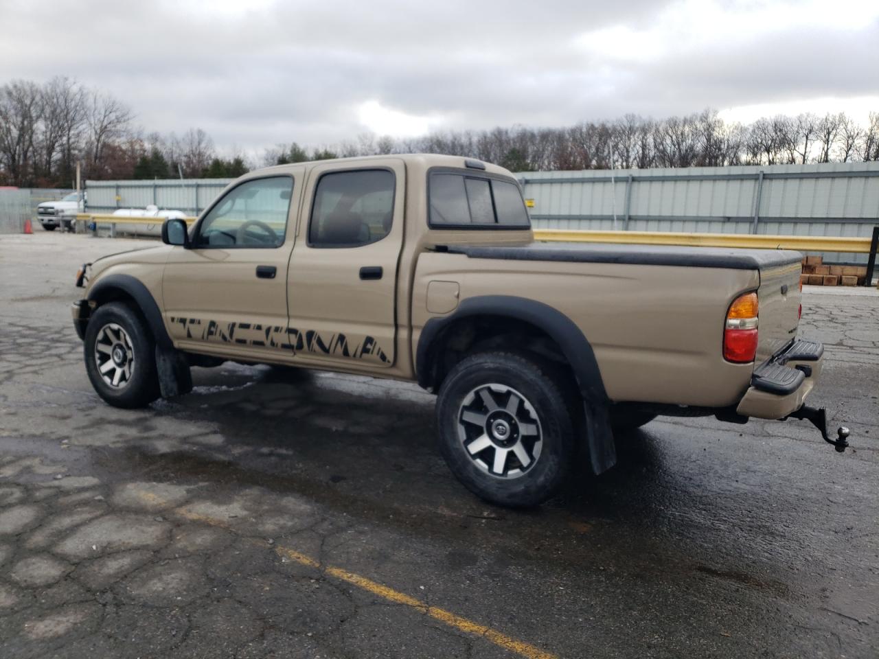 2002 Toyota Tacoma - Image 2