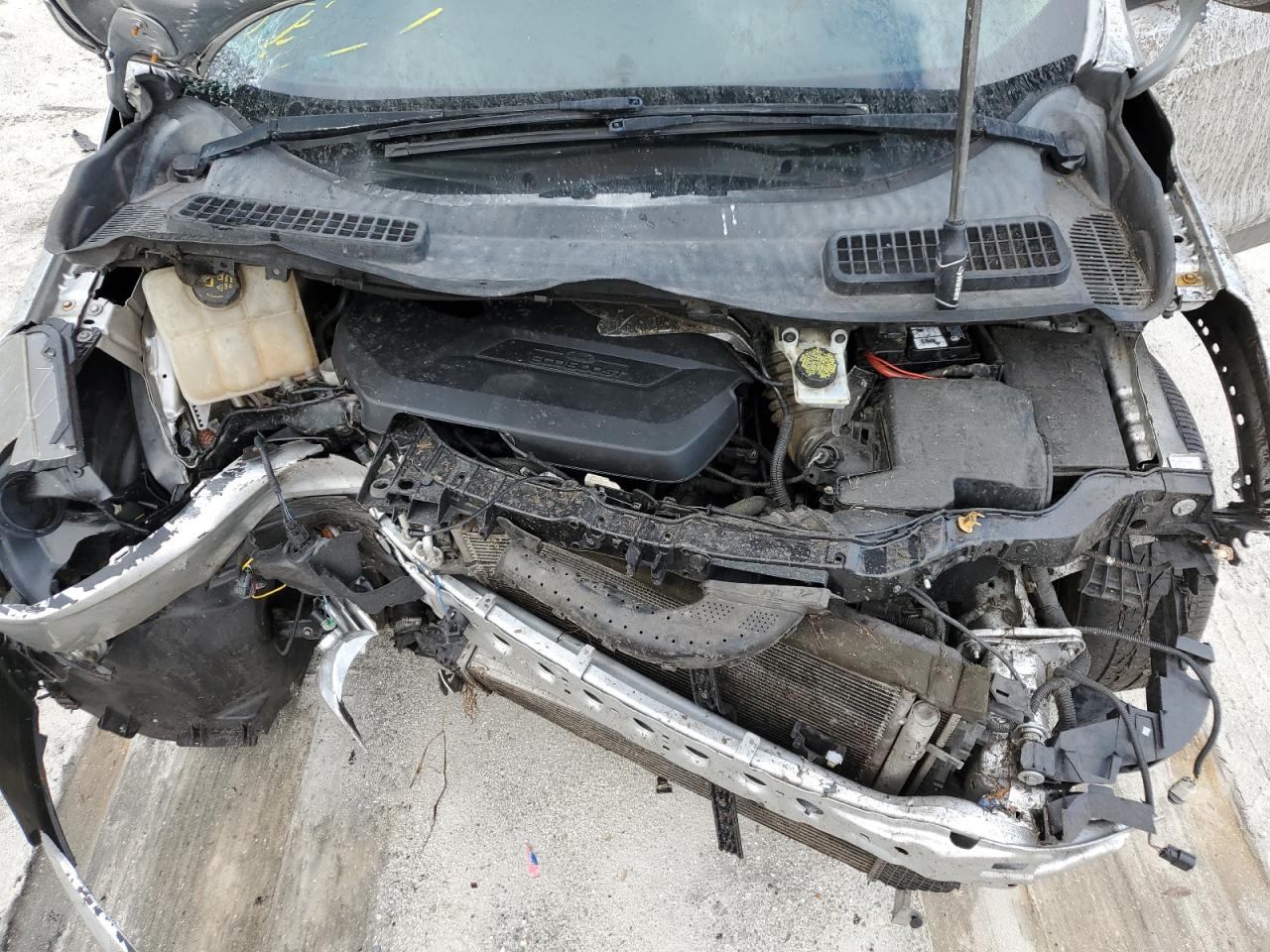 2015 Ford Escape - Image 13