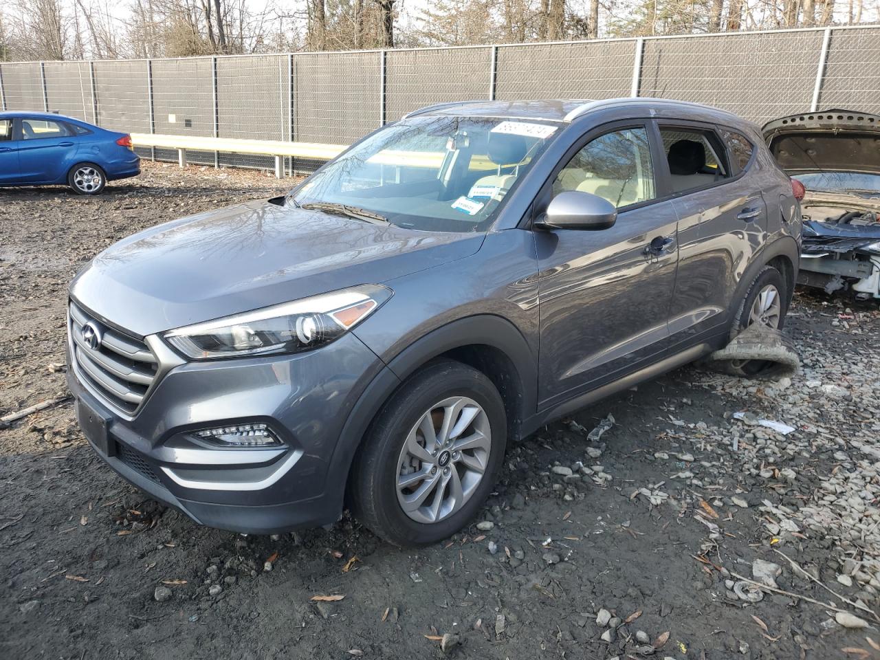 KM8J33A48GU206566 2016 HYUNDAI TUCSON - Image 1