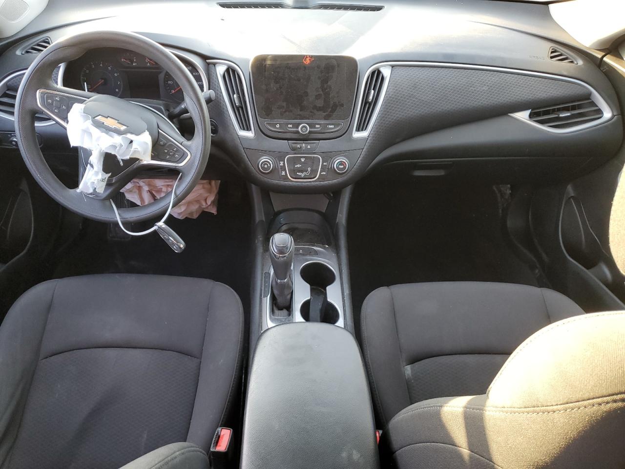 2020 Chevrolet Malibu - Image 8