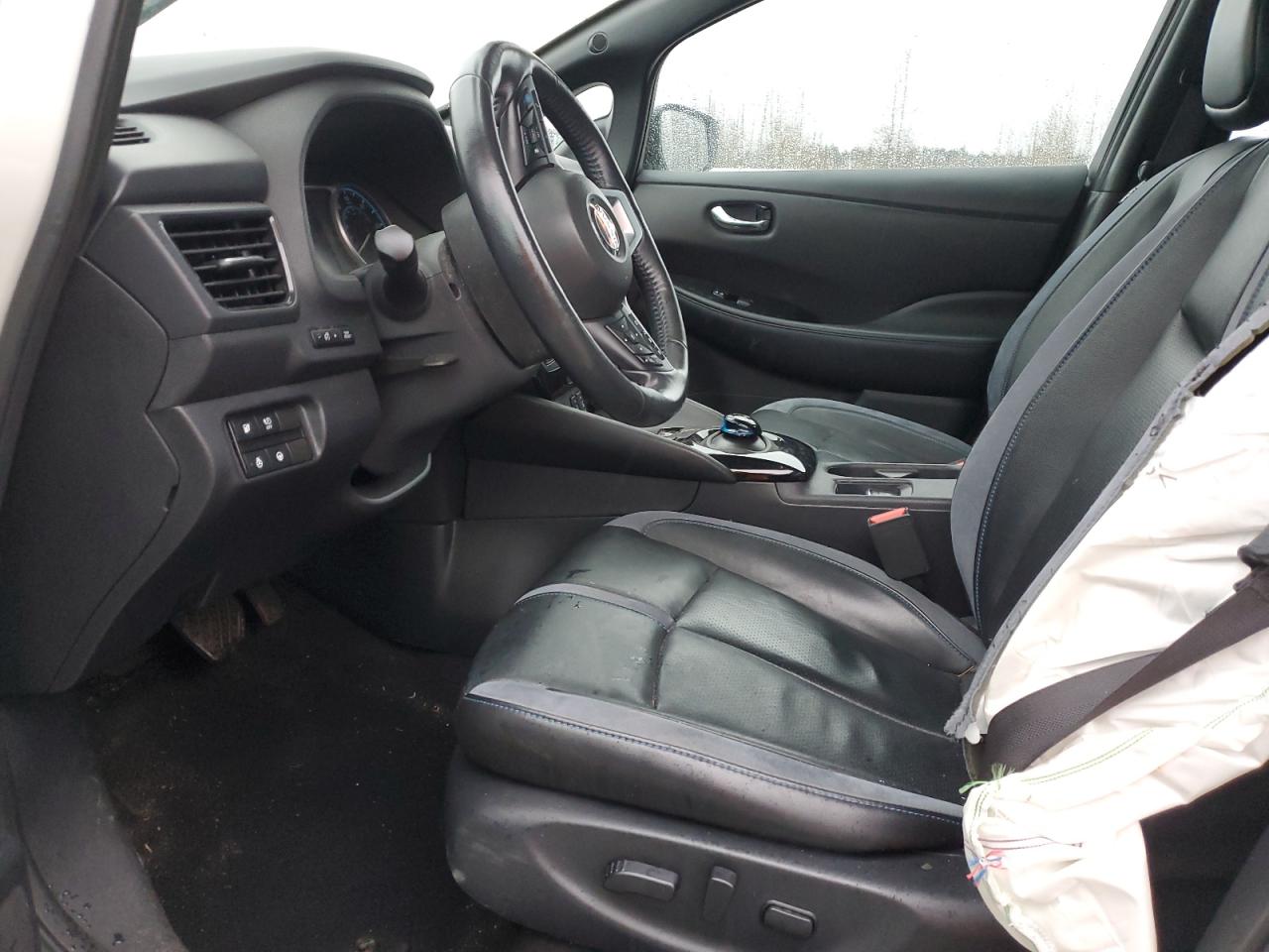 2019 Nissan Leaf - Image 7
