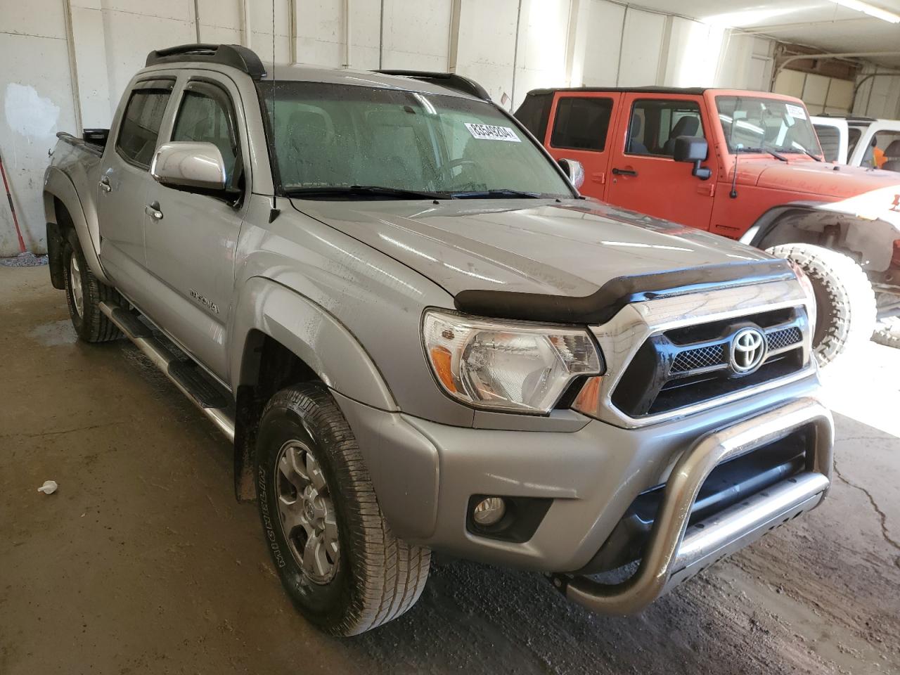 2015 Toyota Tacoma - Image 4