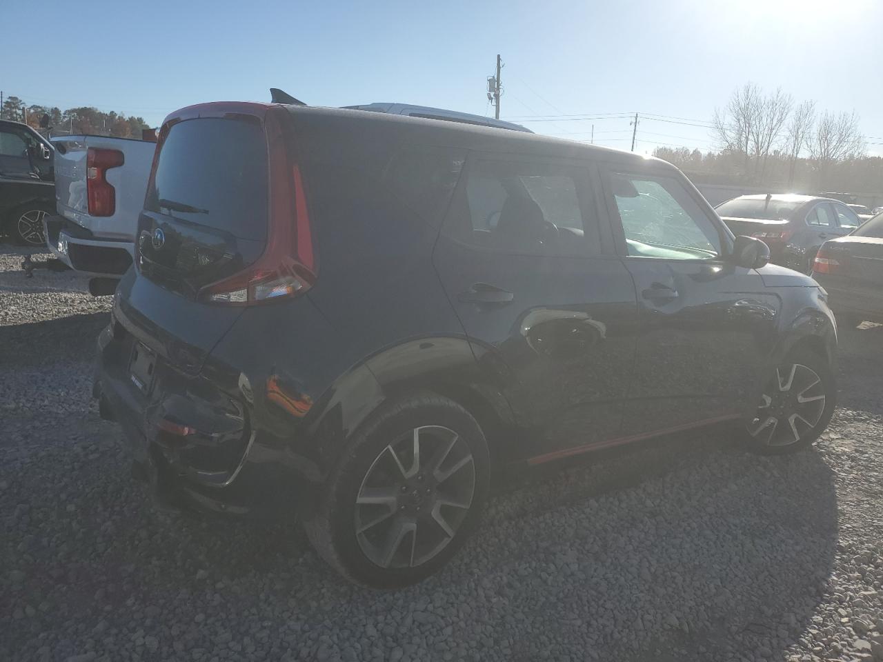 2021 Kia Soul - Image 3