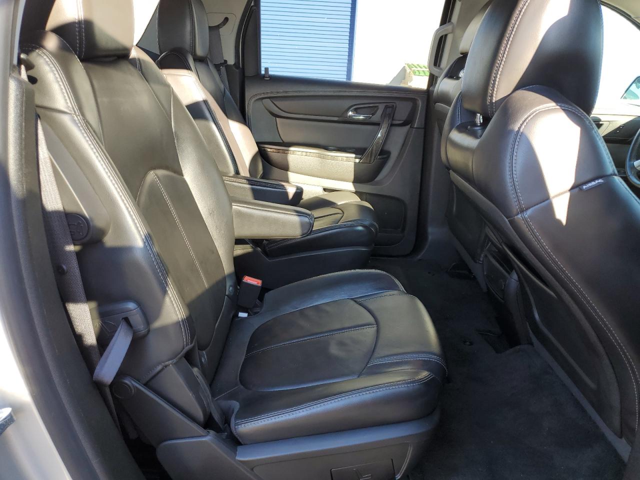 2013 GMC Acadia - Image 11