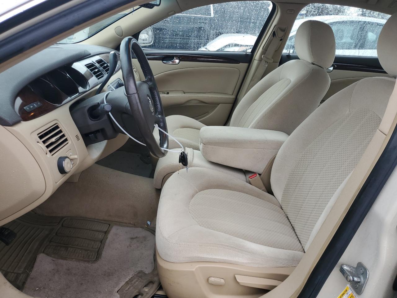 2010 Buick Lucerne Cx VIN: 1G4HA5EM5AU135909 Lot: 85023624