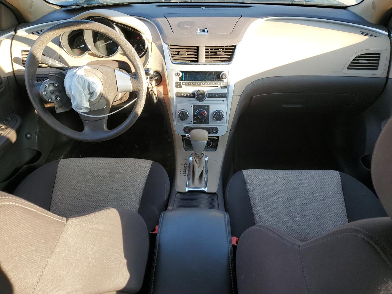 2010 Chevrolet Malibu Ls VIN: 1G1ZB5EB7AF116411 Lot: 85704294