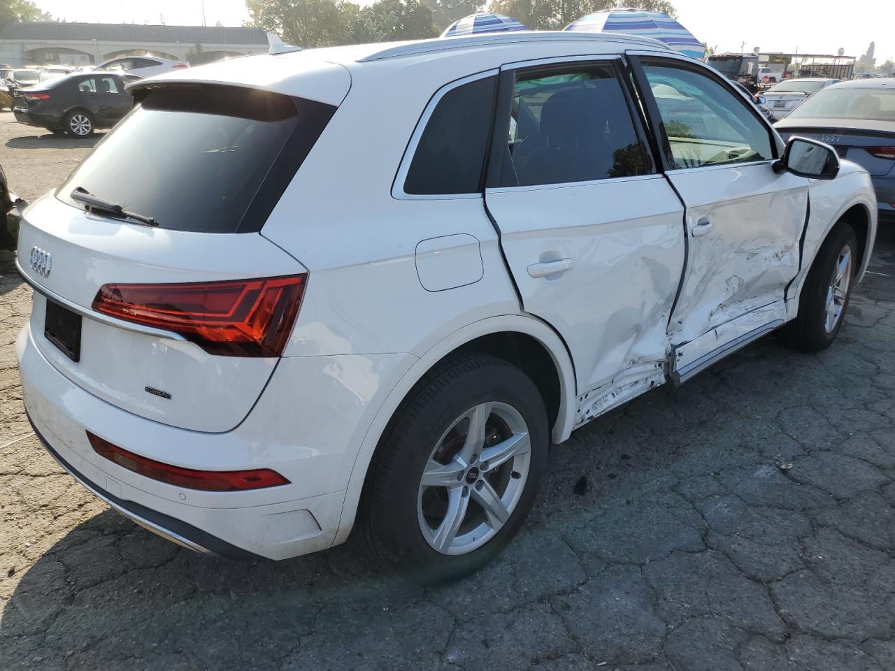 VIN WA1AAAFY7M2051438 2021 AUDI Q5 no.3