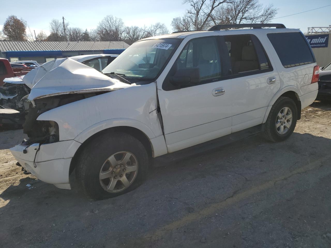 2010 Ford Expedition Xlt for Sale in Wichita, KS - Front End