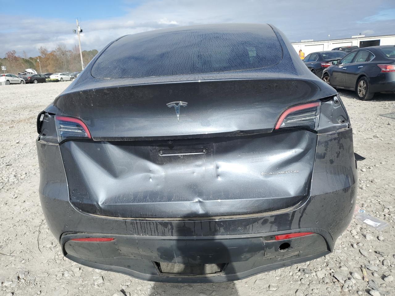 2022 Tesla Model Y VIN: 7SAYGDEE9NA007886 Lot: 84482314