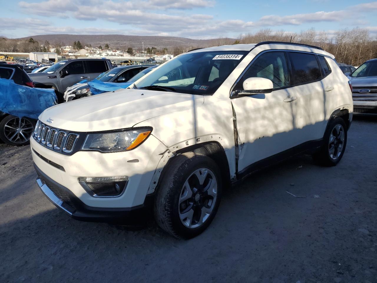 VIN 3C4NJDCB1MT520238 2021 JEEP COMPASS no.1