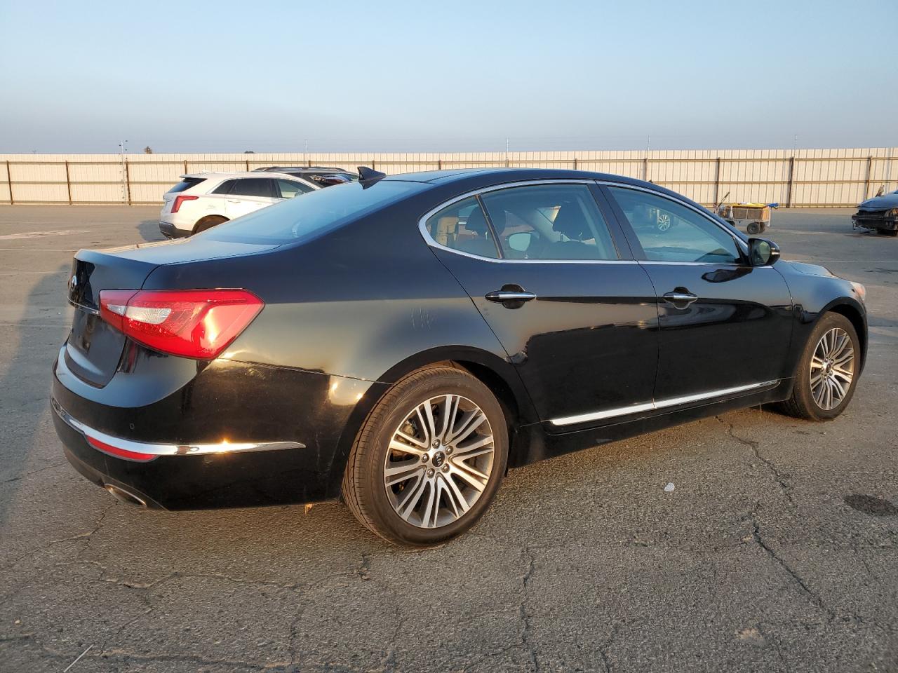 VIN KNALN4D71F5174259 2015 KIA CADENZA no.3