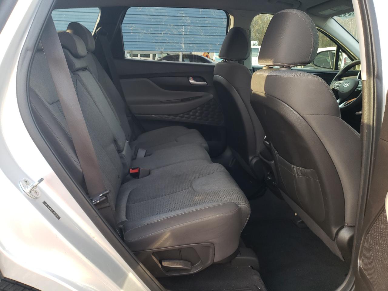 2019 Hyundai Santa Fe - Image 10
