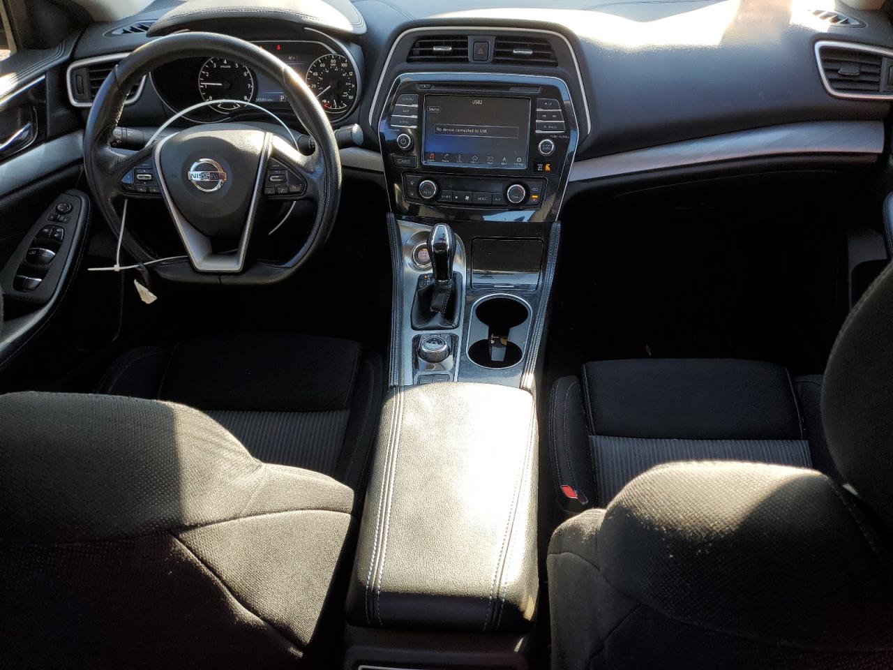 2017 Nissan Maxima - Image 8