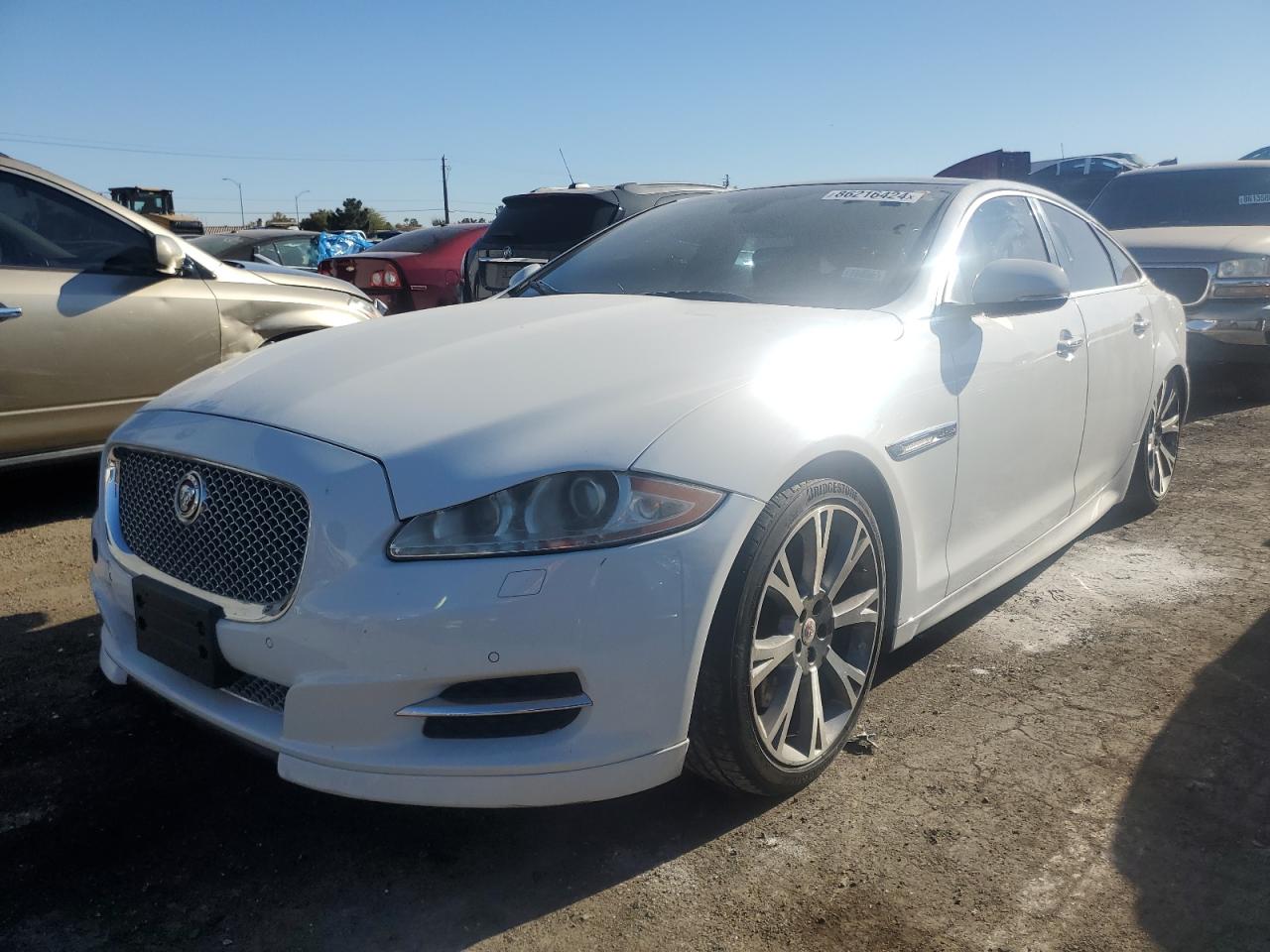 VIN SAJWA1CZ9F8V84689 2015 JAGUAR XJ no.1