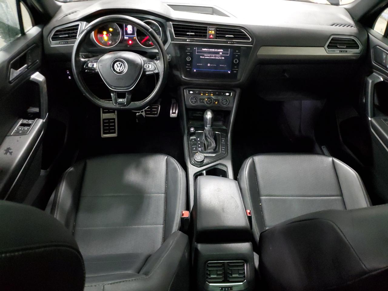 2018 Volkswagen Tiguan - Image 8