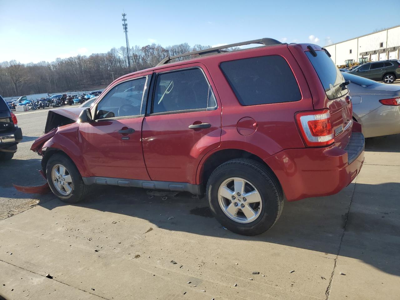 2011 Ford Escape - Image 2