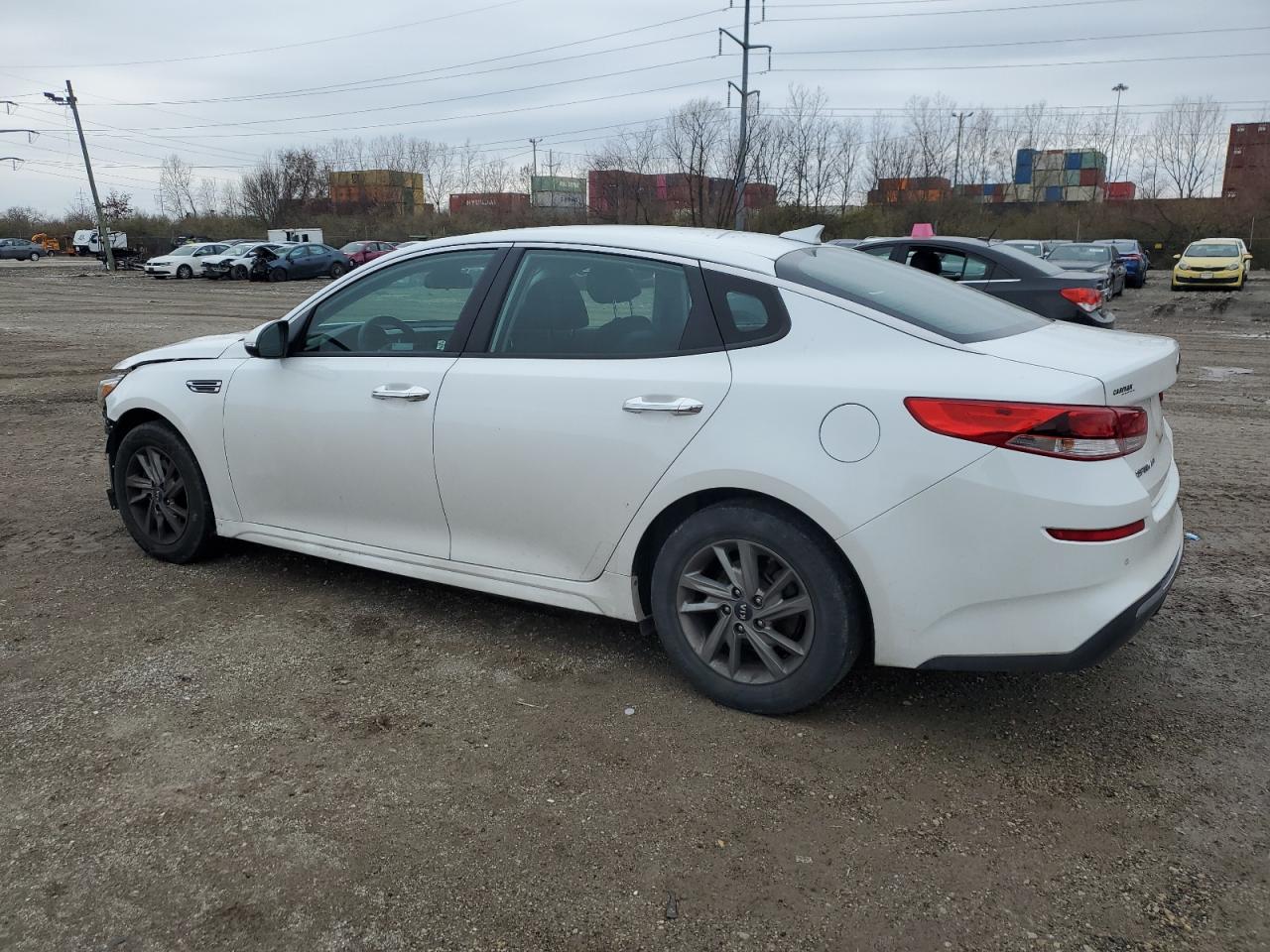 VIN 5XXGT4L38KG333759 2019 KIA OPTIMA no.2