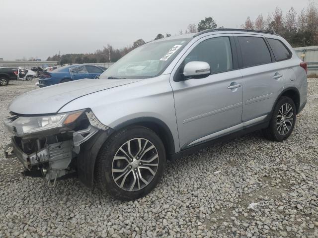 Паркетники MITSUBISHI OUTLANDER 2016 Сріблястий