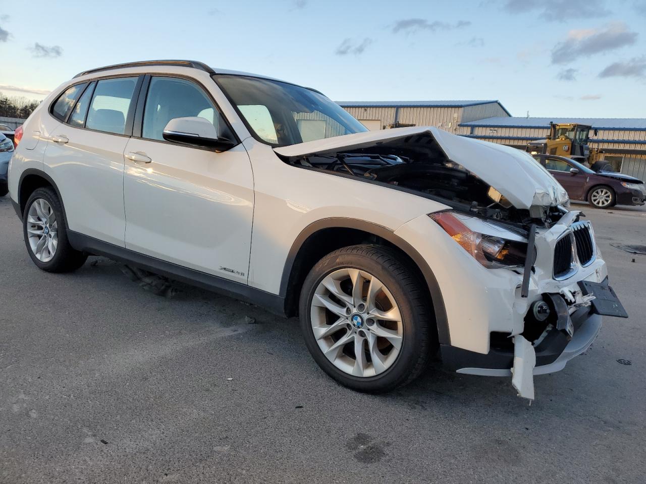 2015 BMW X1 - Image 4