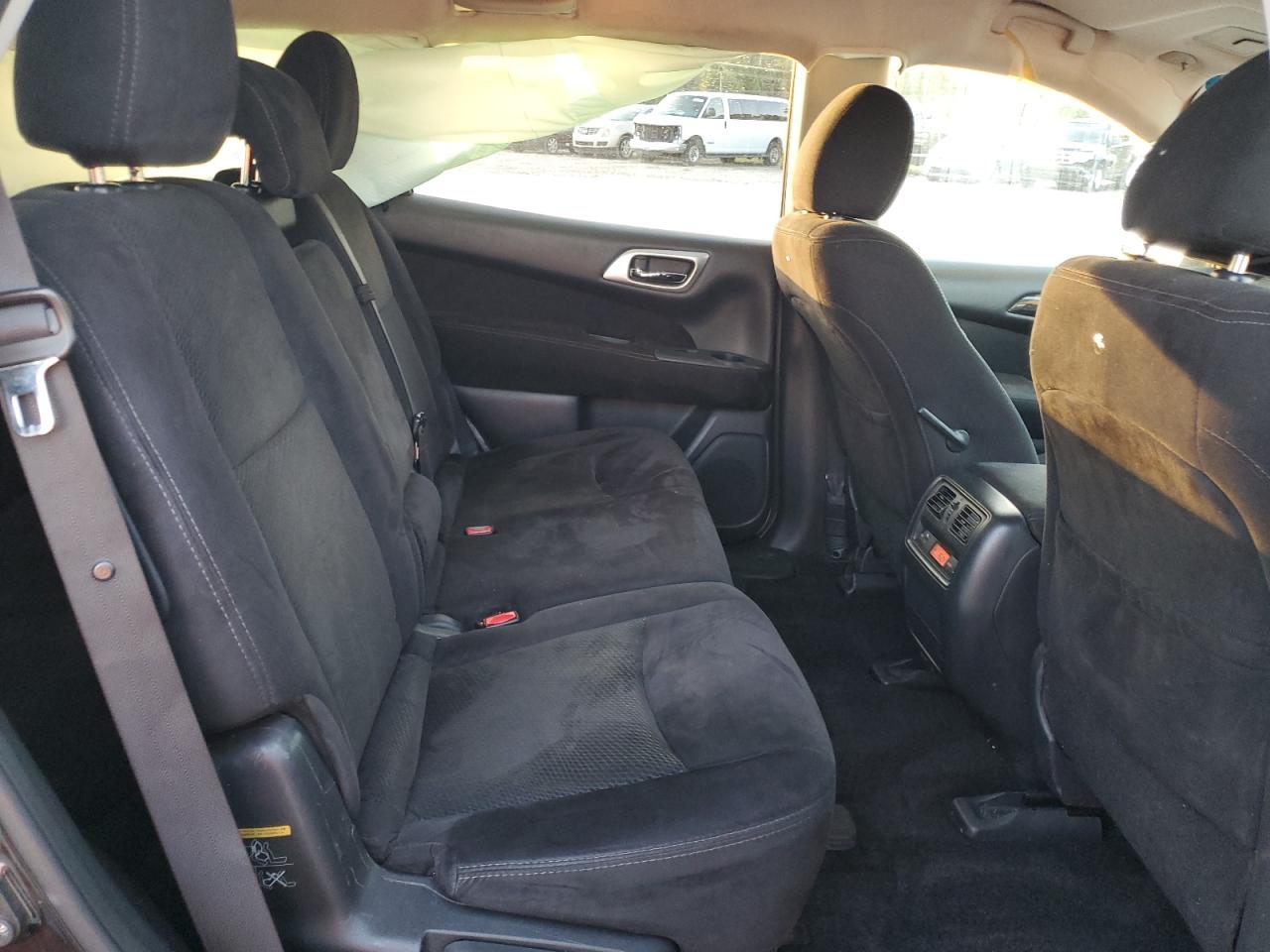 2015 Nissan Pathfinder - Image 11