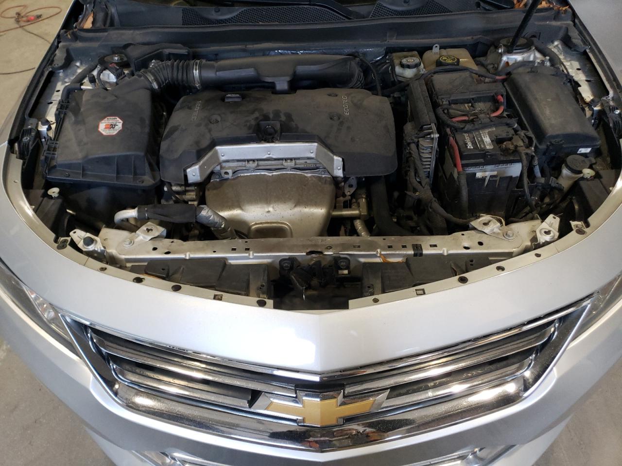 2016 Chevrolet Impala - Image 11