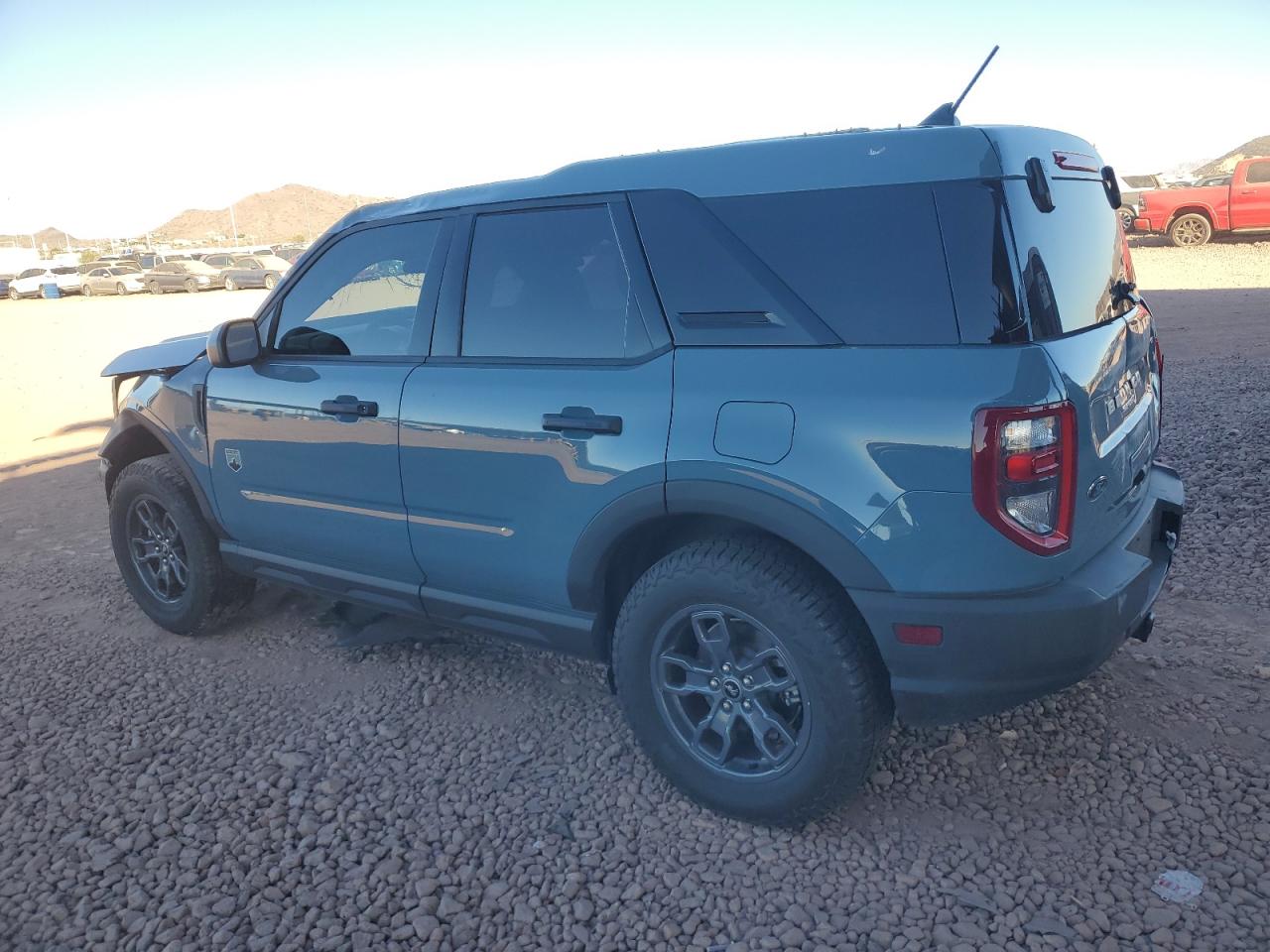 2023 Ford Bronco - Image 2
