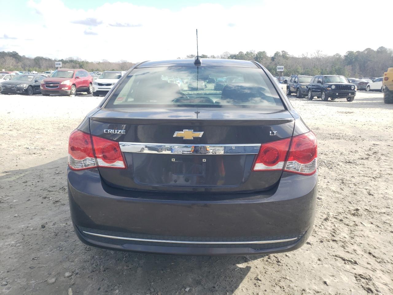 VIN 1G1PE5SB9G7130851 2016 CHEVROLET CRUZE no.6