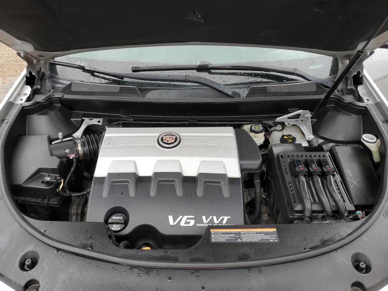 2010 Cadillac SRX - Image 12
