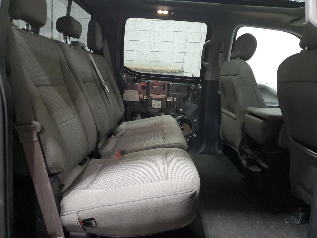 2019 Ford F-150 - Image 10