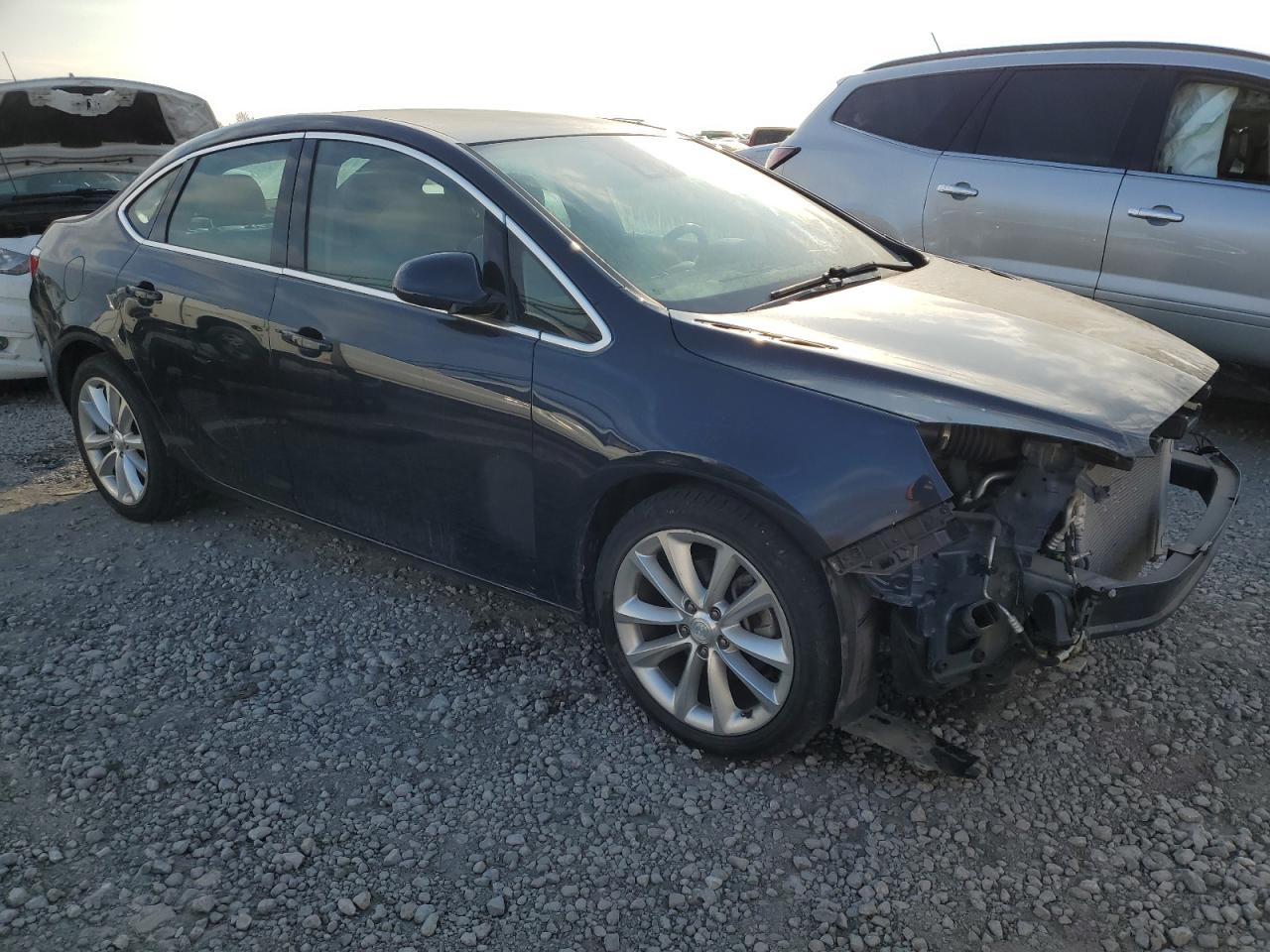 VIN 1G4PR5SK6G4103681 2016 BUICK VERANO no.4