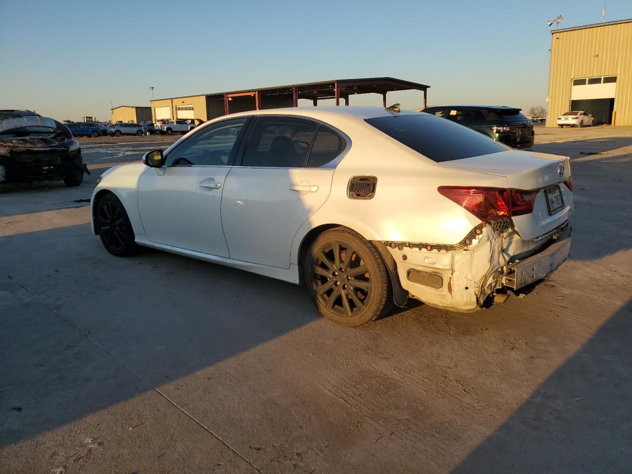 2015 Lexus GS - Image 2