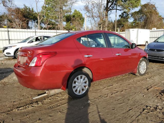  NISSAN VERSA 2012 Червоний