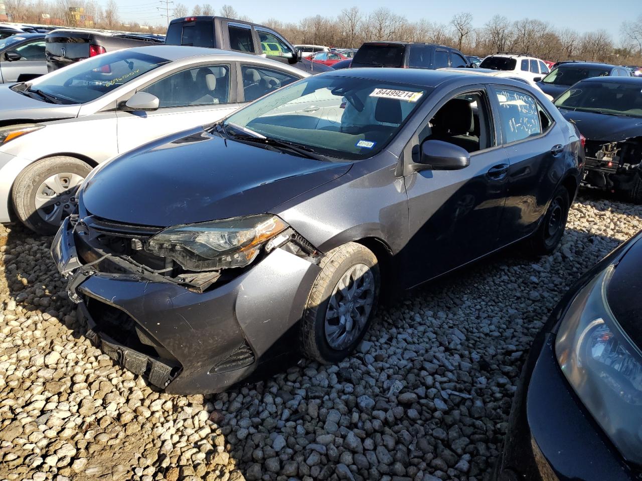 VIN 2T1BURHE1JC971470 2018 TOYOTA COROLLA no.1