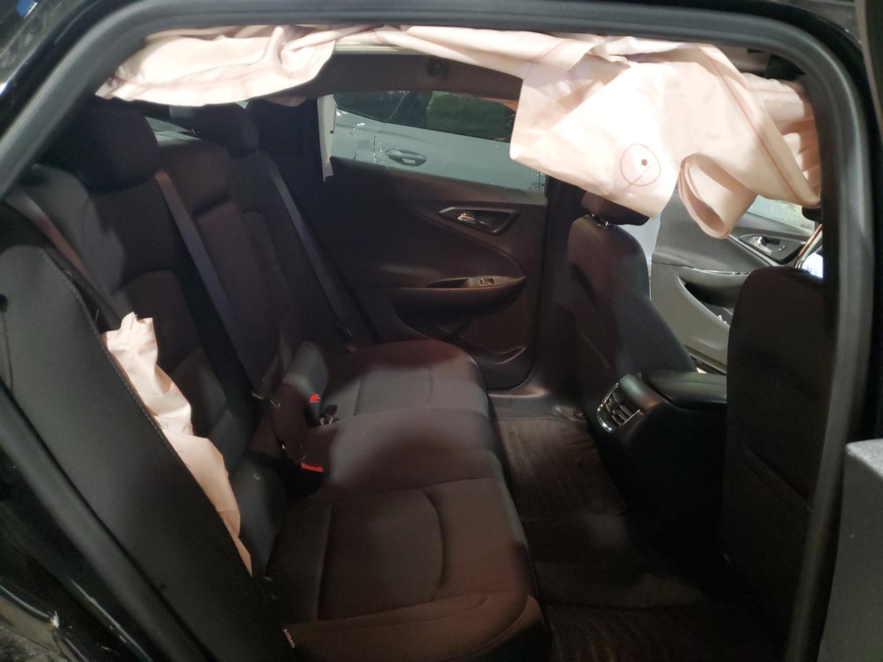 2020 Chevrolet Malibu - Image 10