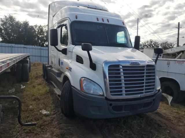 2018 Freightliner Cascadia 113 