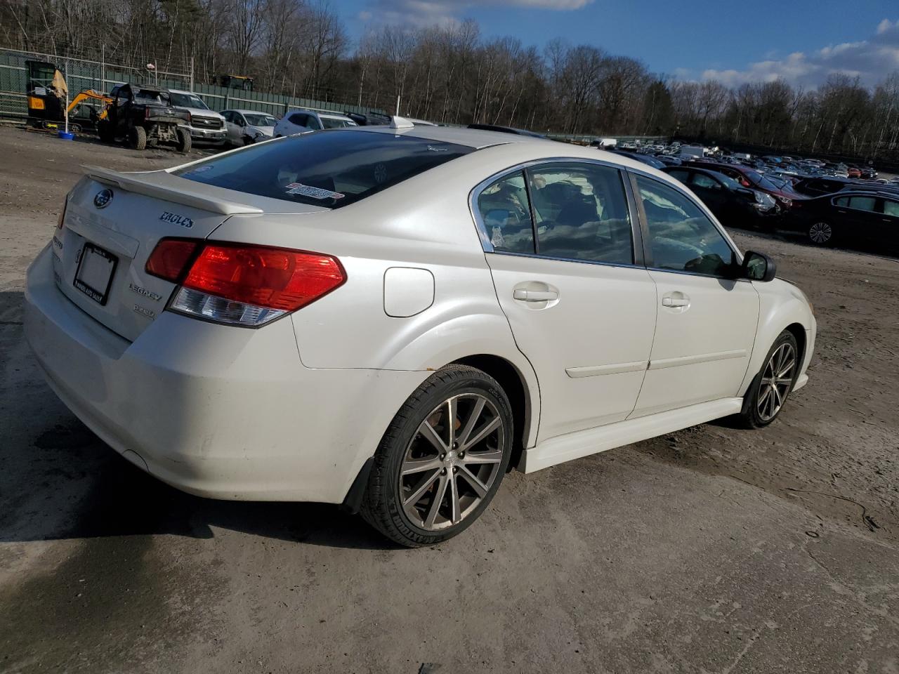 VIN 4S3BMBH68E3009794 2014 SUBARU LEGACY no.3