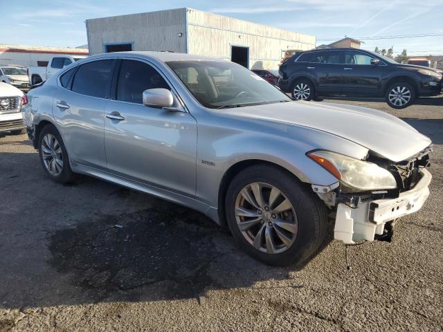 Sedans INFINITI M35 2012 Srebrny