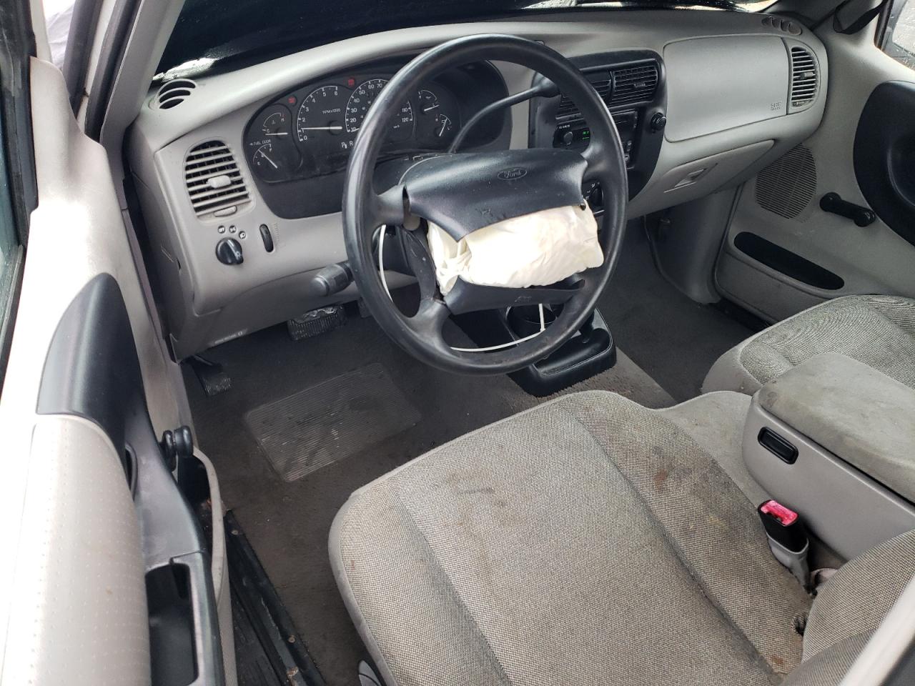 2000 Ford Ranger - Image 8