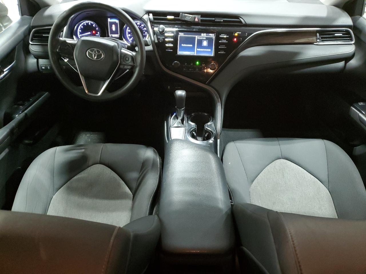 2019 Toyota Camry - Image 8