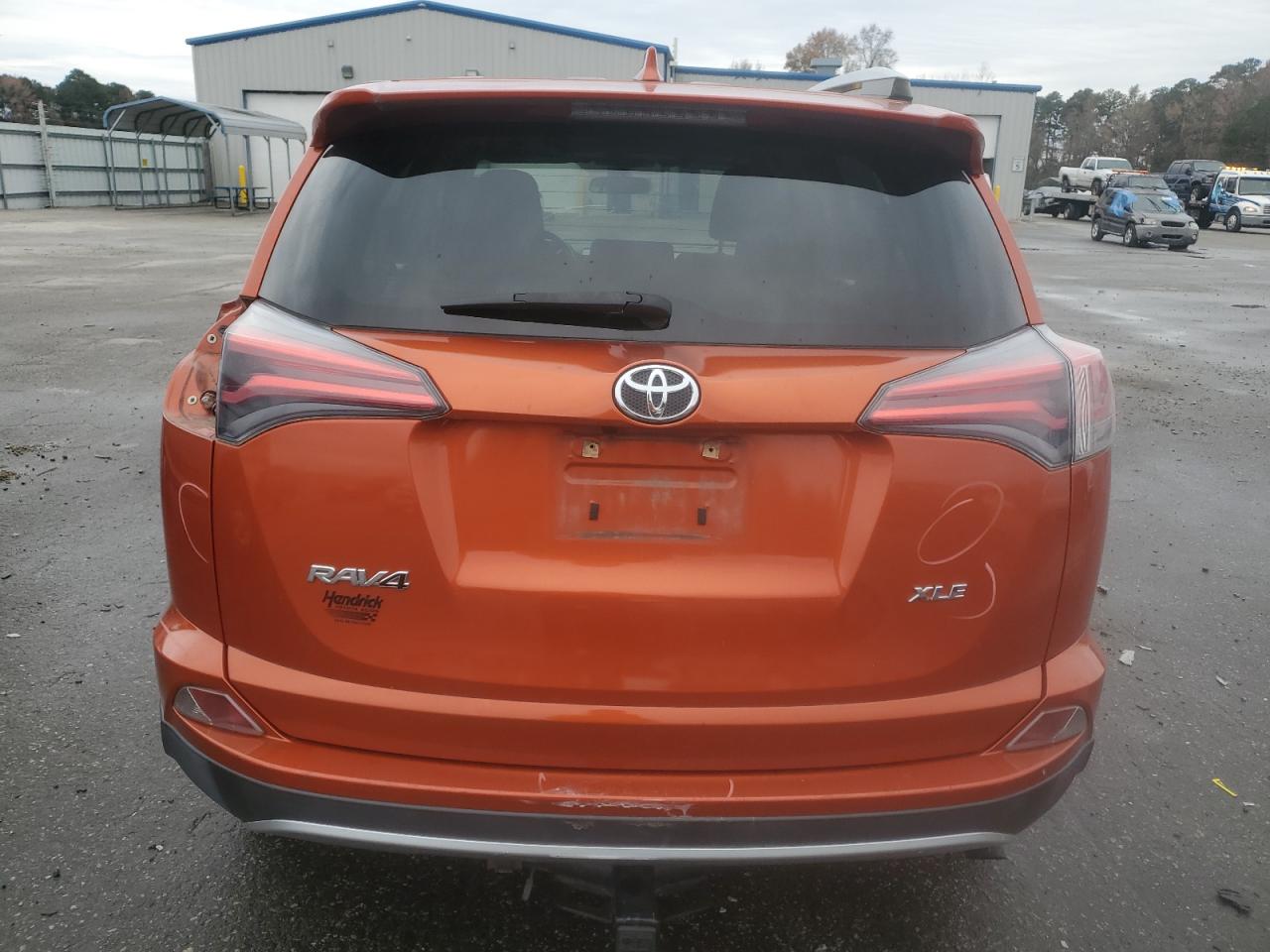 VIN JTMWFREV7GD082569 2016 TOYOTA RAV4 no.6