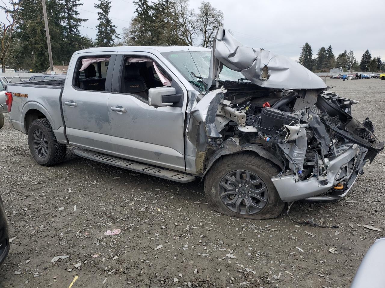 2023 Ford F-150 - Image 4