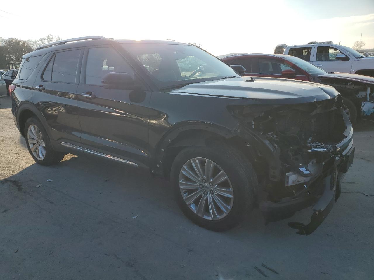 2020 Ford Explorer - Image 4