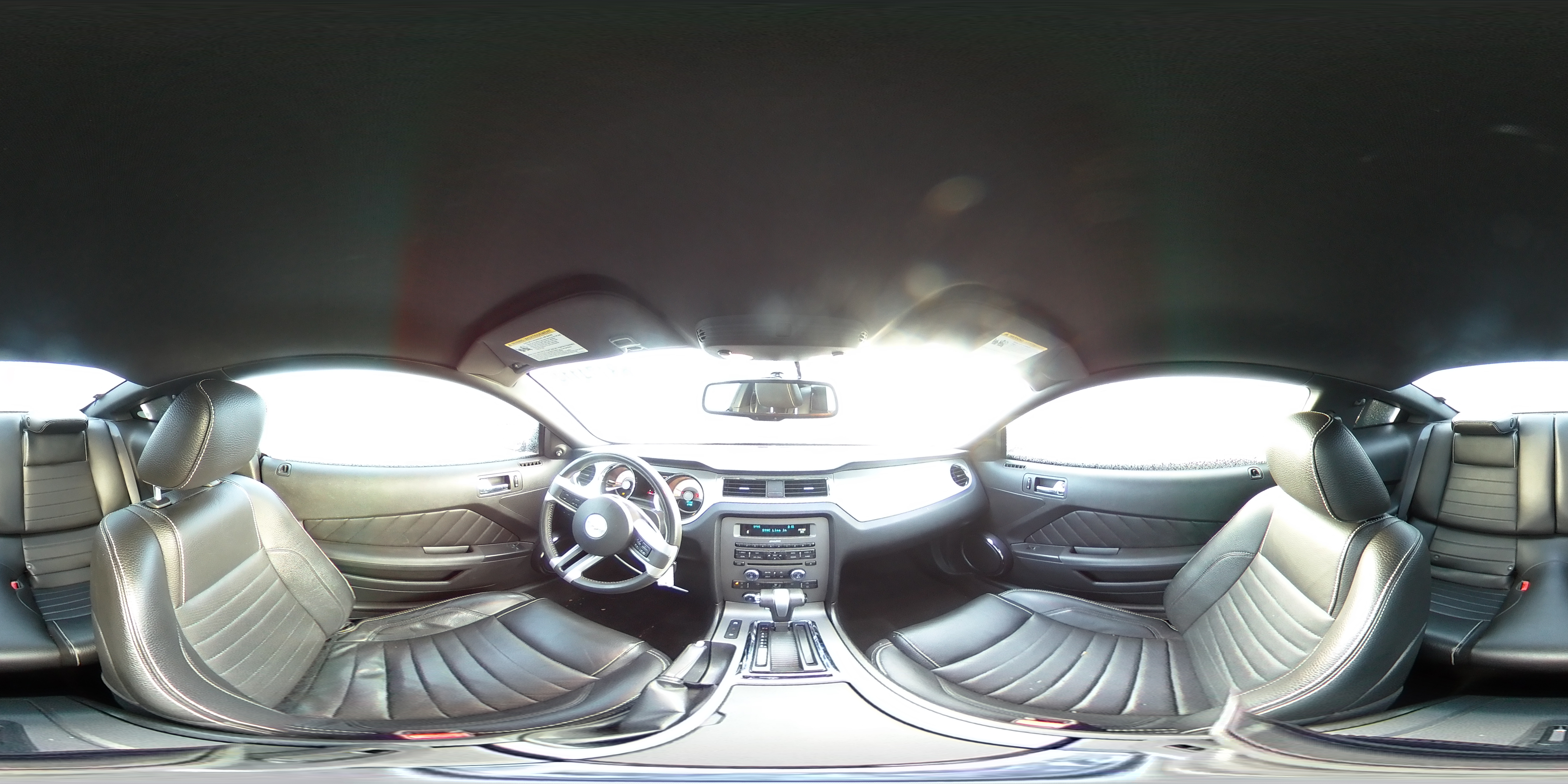2011 Ford Mustang - Image 13