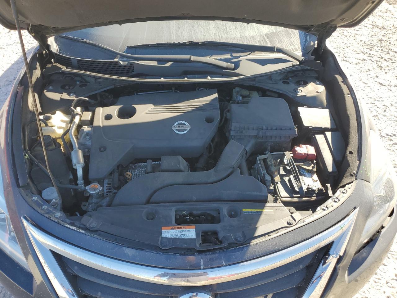 2015 Nissan Altima - Image 11