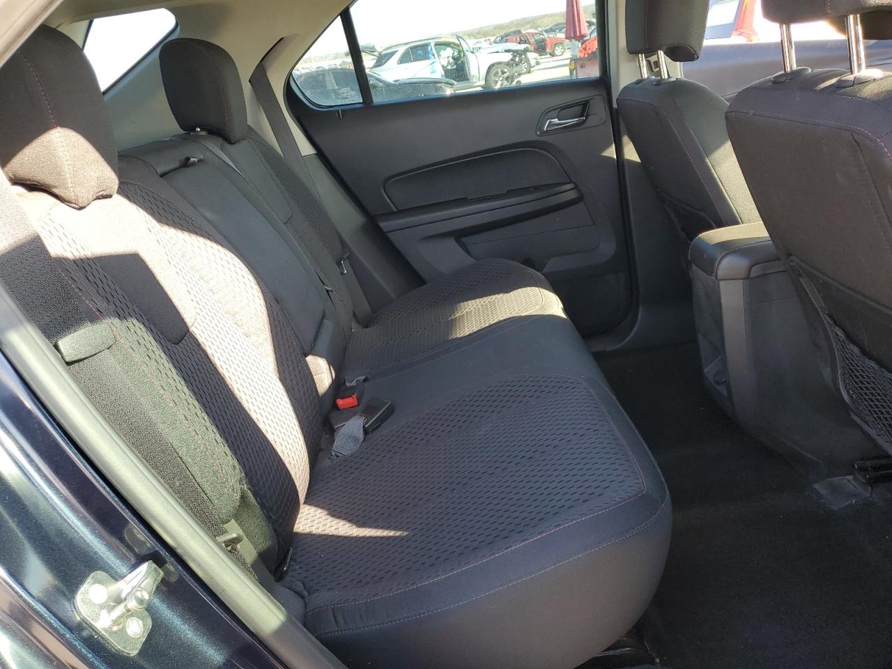 2015 Chevrolet Equinox - Image 11